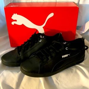 Puma Sneakers